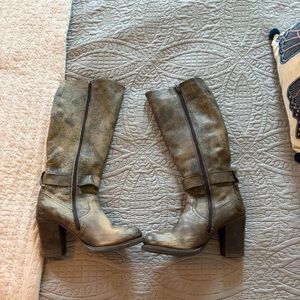 Metallic Olive Mid-Calf Heeled Boots with Side Zip